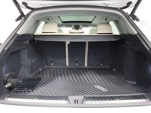 Used 2025 Audi Q5 Premium w/ Premium Plus AWD/4WD image 28