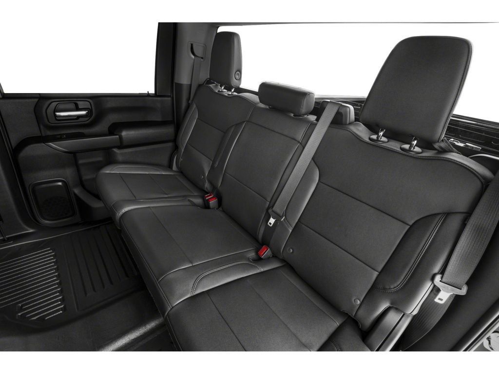 Used 2025 GMC Sierra 3500 AT4 w/ AT4 Premium Plus Package AWD/4WD image 8