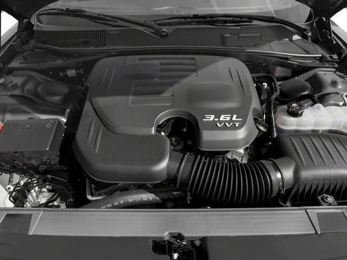 Used 2017 Dodge Challenger GT w/ GT Interior Package AWD/4WD image 13