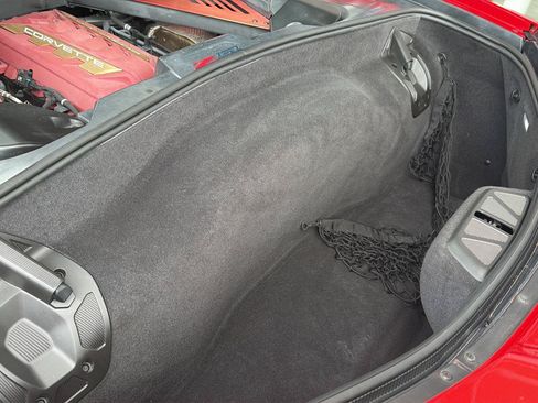 Used 2020 Chevrolet Corvette Stingray Preferred Cpe w/ 2LT Preferred Equipment Group RWD image 29