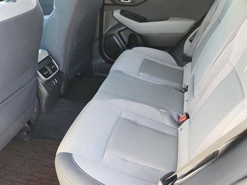 Used 2024 Subaru Outback Premium image 10