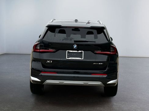 New 2026 BMW X1 xDrive28i w/ Convenience Package AWD/4WD image 4