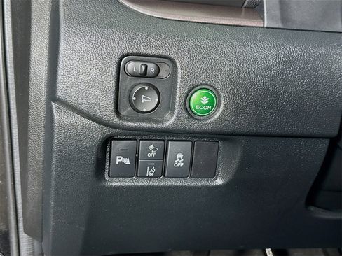 Used 2022 Honda Passport EX-L image 11