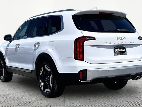 Used 2024 Kia Telluride S FWD image 7