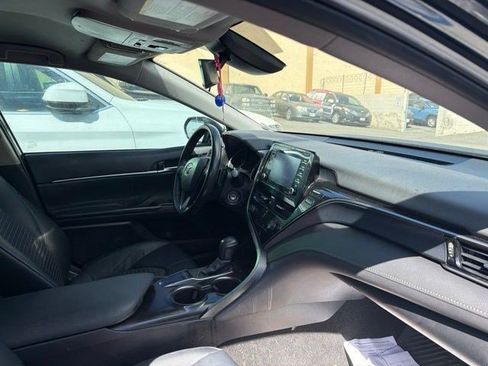 Used 2024 Toyota Camry SE FWD image 15