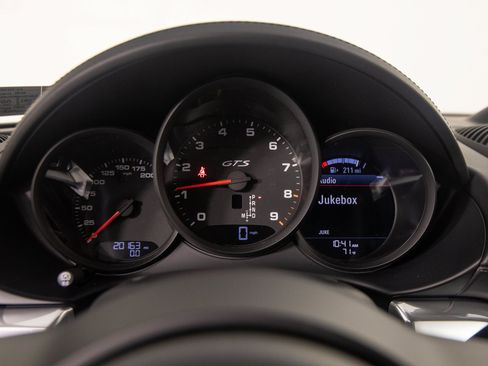 Used 2024 Porsche 718 Cayman GTS RWD image 23