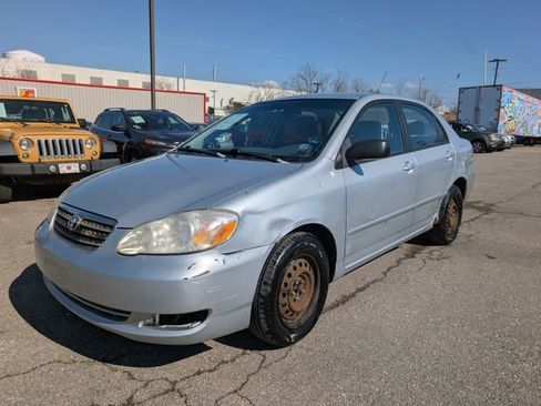 Used 2007 Toyota Corolla CE image 3