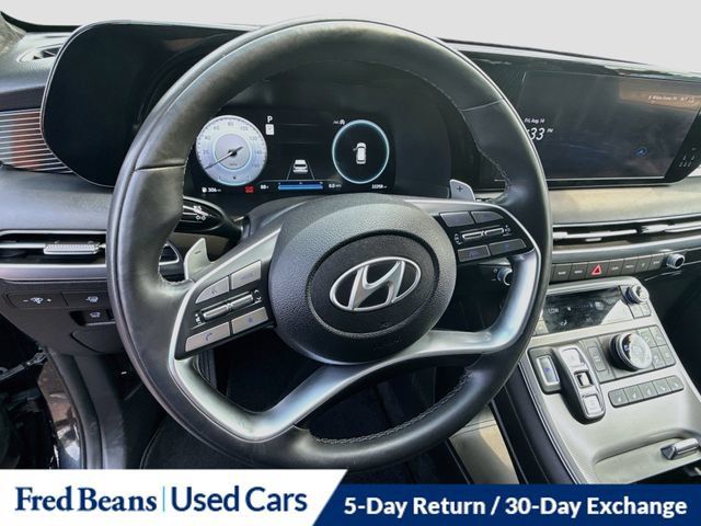 Certified 2025 Hyundai Palisade Calligraphy AWD/4WD image 16