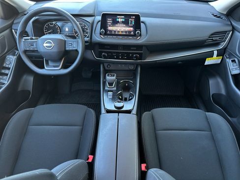 Certified 2025 Nissan Rogue S AWD/4WD image 12
