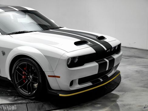 Used 2023 Dodge Challenger SRT Hellcat w/ Driver Convenience Group image 24