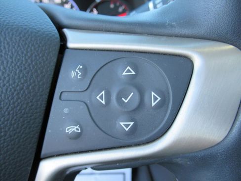 Used 2023 GMC Acadia Denali w/ Denali Ultimate Package image 23