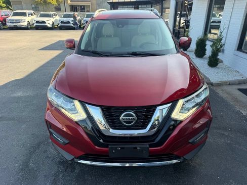 Used 2019 Nissan Rogue SL w/ Premium Package AWD/4WD image 24