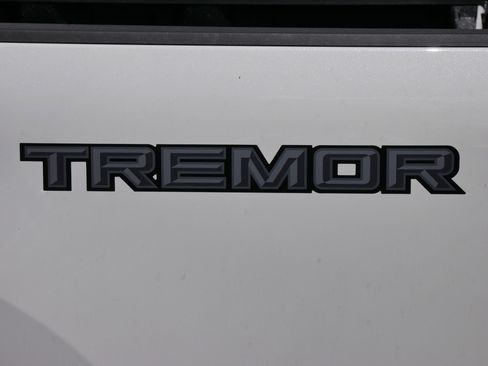 New 2025 Ford F350 Lariat w/ Lariat Ultimate Package image 25