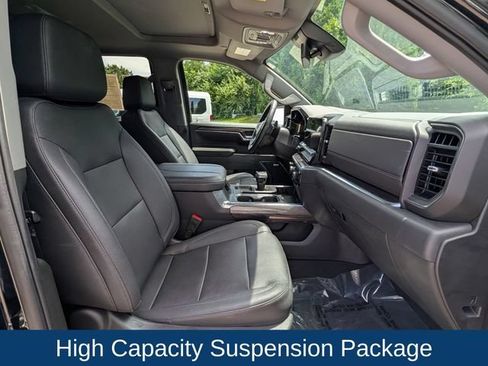 Used 2023 Chevrolet Silverado 1500 LTZ AWD/4WD image 13