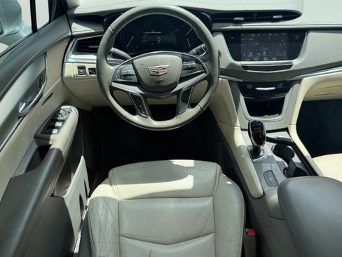 Used 2019 Cadillac XT5 Luxury FWD image 15