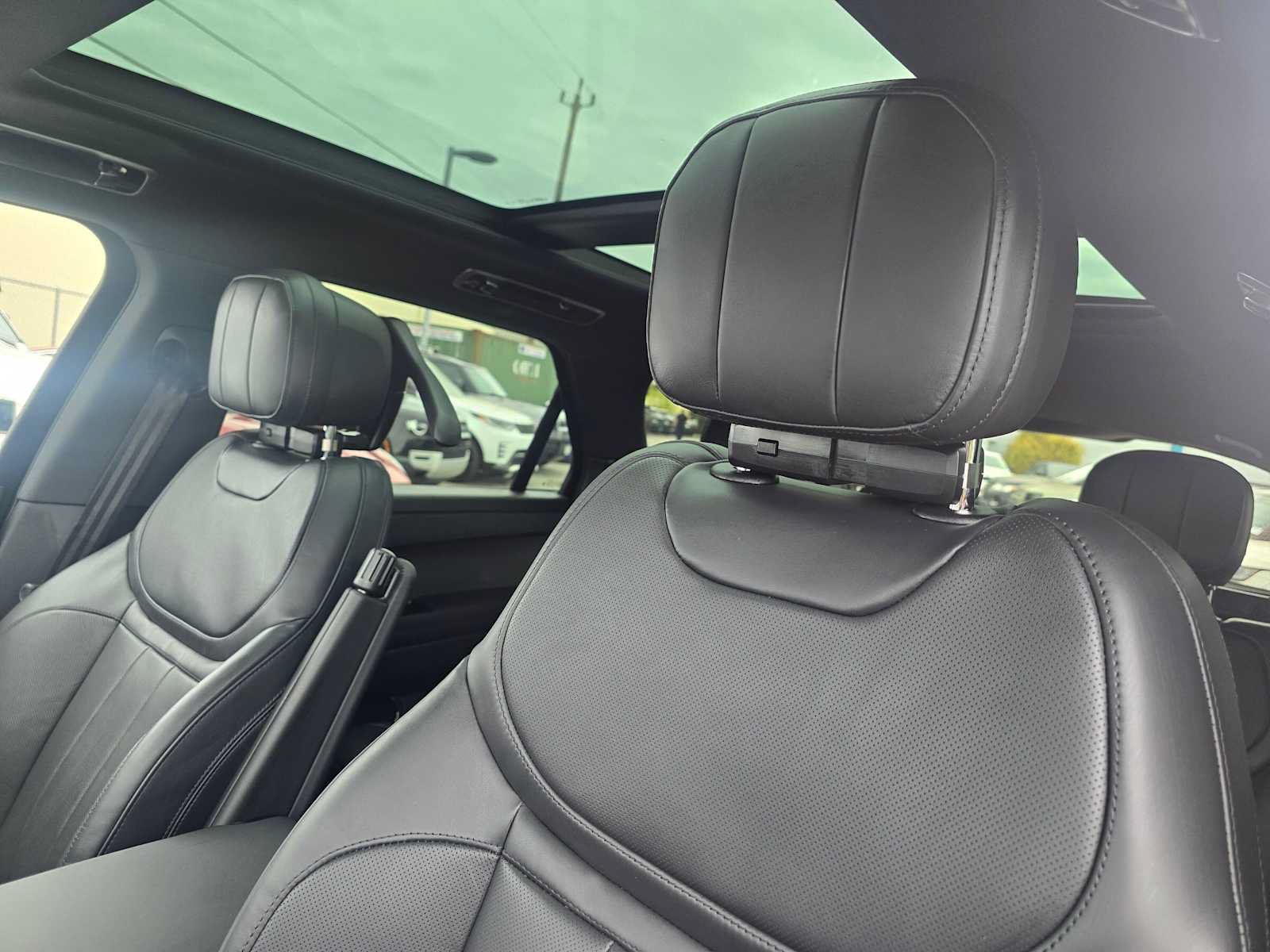 New 2027 Land Rover Range Rover Sport SE AWD/4WD image 25