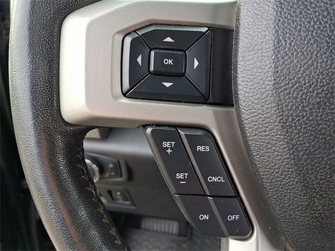 Used 2019 Ford F150 Lariat image 20