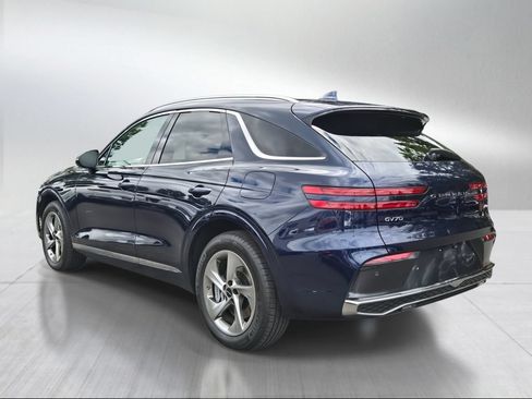 Used 2026 Genesis GV70 2.5T AWD/4WD image 5