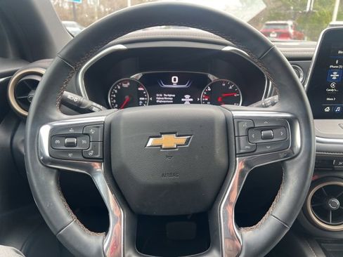 Used 2023 Chevrolet Blazer Premier w/ Enhanced Convenience Package image 7