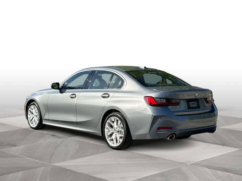Used 2025 BMW 330i Sedan image 6