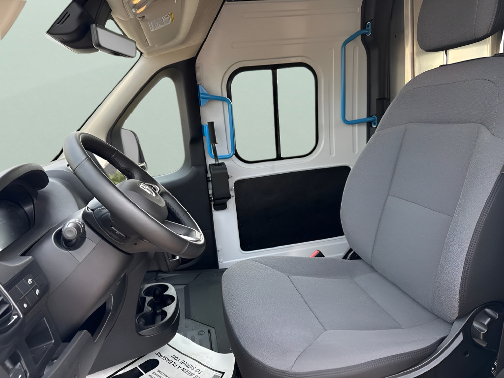 Used 2024 RAM ProMaster 3500 w/ Delivery Van Package FWD image 12