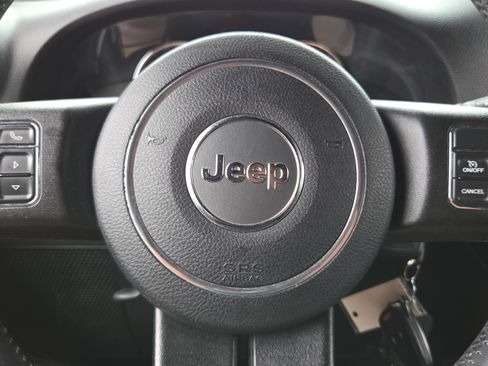 Used 2015 Jeep Wrangler Unlimited Sport image 22