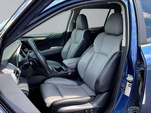 Used 2022 Subaru Outback Limited AWD/4WD image 19