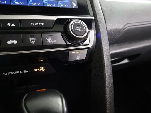 Used 2020 Honda Civic EX image 43