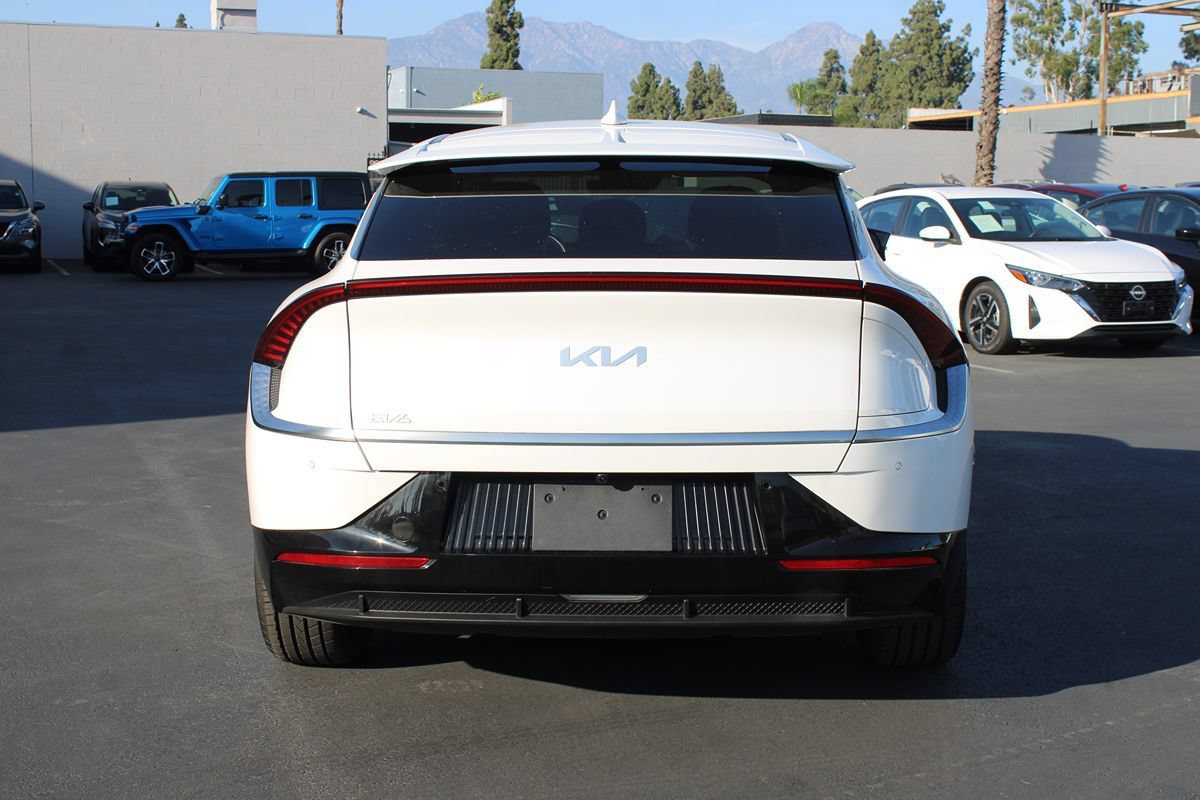 Used 2023 Kia EV6 Wind AWD/4WD image 33