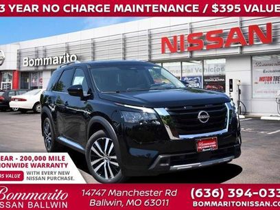 New 2025 Nissan Pathfinder Platinum w/ Cargo Package