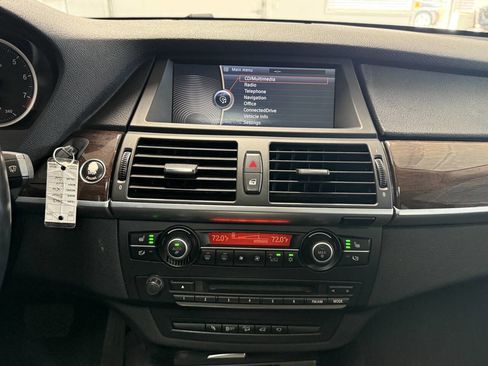 Used 2013 BMW X6 xDrive50i image 9