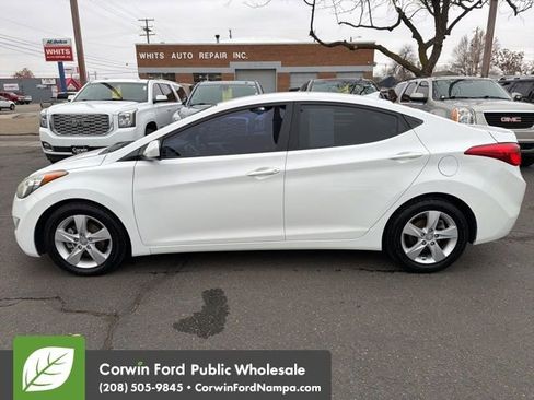 Used 2013 Hyundai Elantra GLS w/ Preferred Pkg image 8