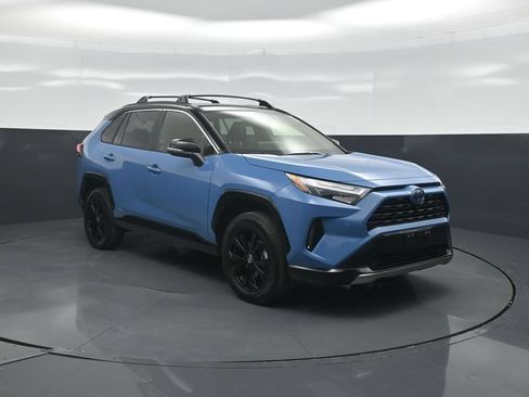 Certified 2023 Toyota RAV4 XSE AWD/4WD image 1