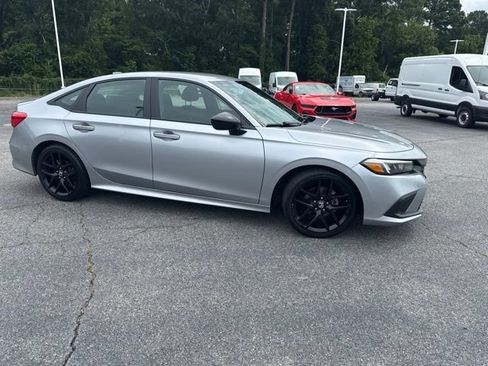 Used 2024 Honda Civic Sport image 2