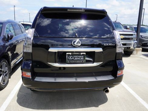 Used 2023 Lexus GX 460 Premium image 6