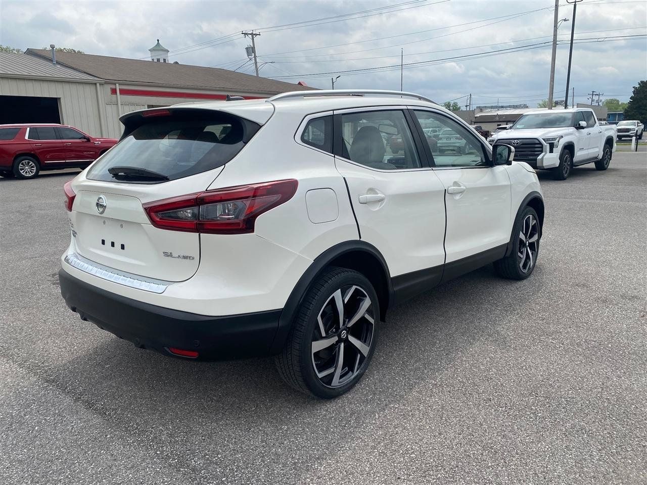 Used 2020 Nissan Rogue Sport SL AWD/4WD image 5