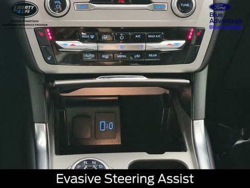 Certified 2023 Ford Explorer XLT w/ Equipment Group 202A image 25