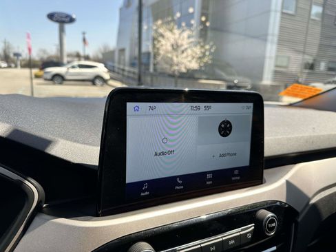 Used 2022 Ford Escape SEL image 26