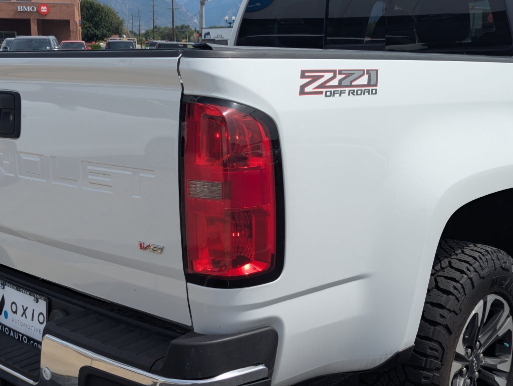 Used 2021 Chevrolet Colorado Z71 w/ Safety Package AWD/4WD image 5