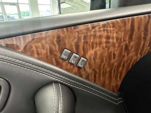 Used 2017 Nissan Armada Platinum w/ Captain Seat Package AWD/4WD image 22