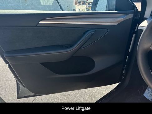 Used 2023 Tesla Model Y Long Range AWD/4WD image 18