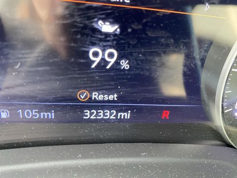 Used 2023 Buick Envision Avenir AWD/4WD image 30