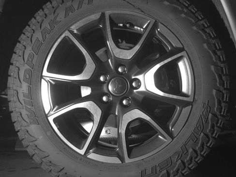 Used 2025 Jeep Compass Trailhawk AWD/4WD image 15