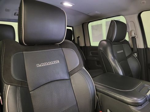 Used 2024 RAM 2500 Laramie image 43