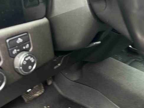 Used 2023 Chevrolet Silverado 1500 LT image 23