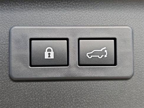 New 2025 Subaru Forester Premium image 13