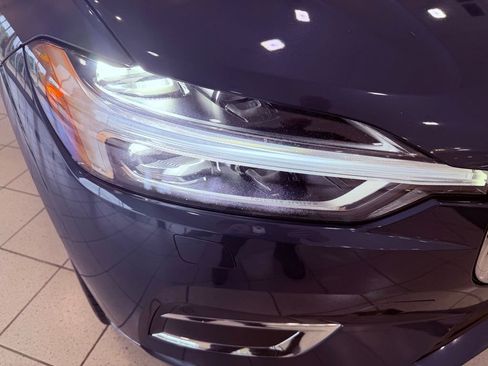 Used 2020 Volvo XC60 T6 Inscription AWD/4WD image 17