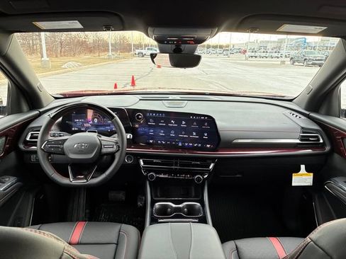 New 2026 Chevrolet Traverse RS image 19