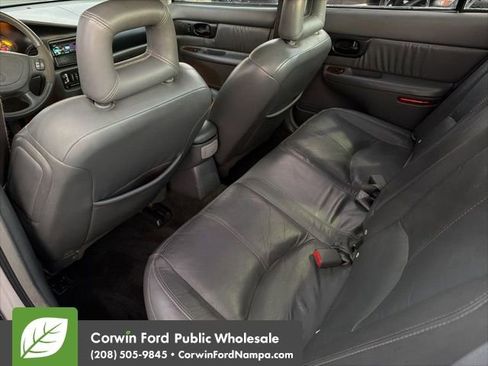 Used 2002 Buick Regal LS w/ SL Western Region Pkg image 26