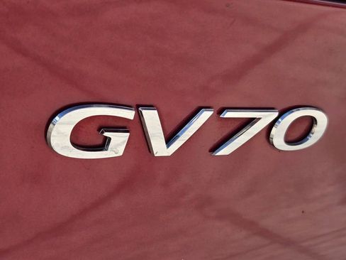 Used 2023 Genesis GV70 2.5T AWD/4WD image 14